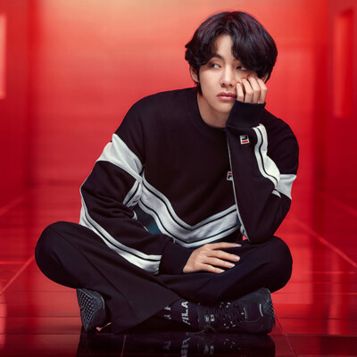 BTS V X FILA New Blocking Sweatshirt Cotton 100% +Free