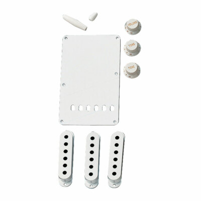 Fender Stratocaster Zubehörset mit Pickup-Abdeckungen, Knöpfen & Rückplatte (weiß)