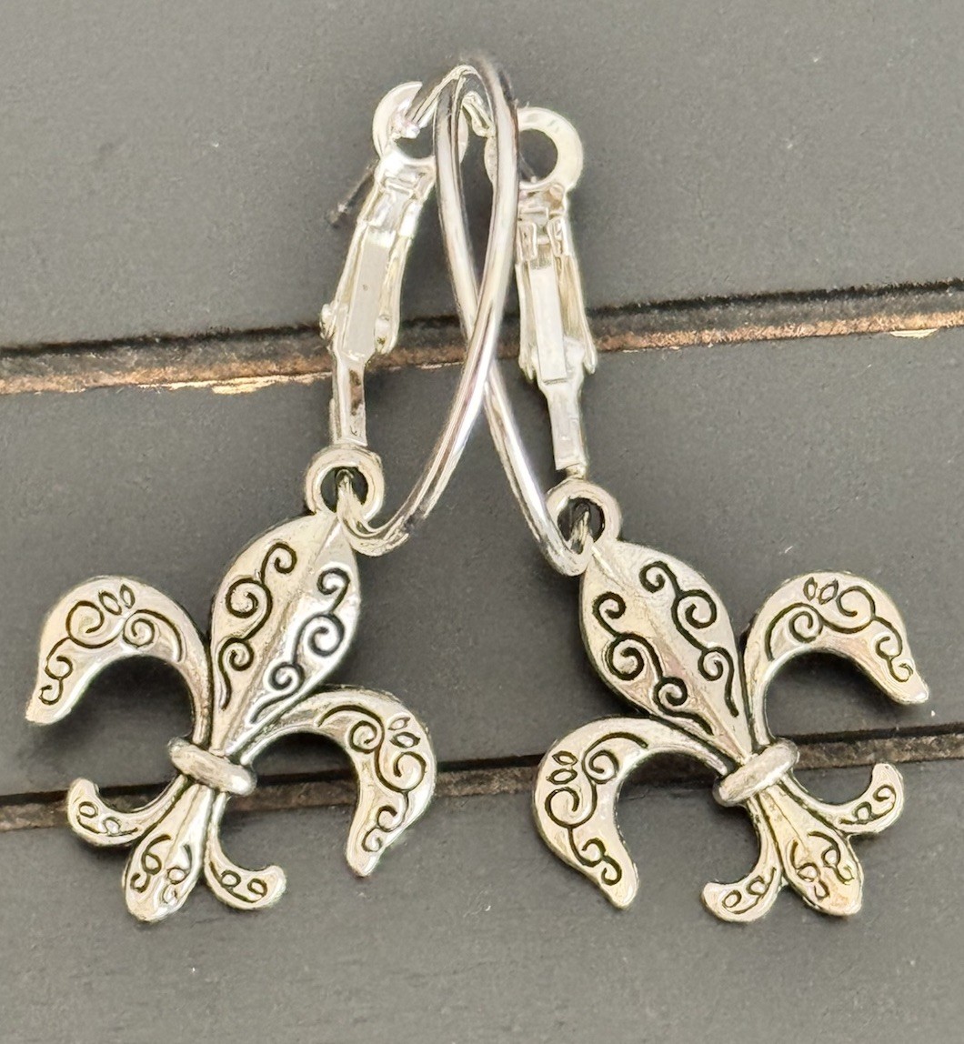 Etched Silver Fleur de Lis Dangle Hoop New