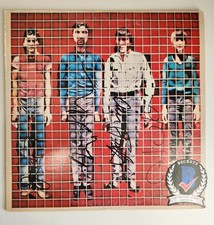 TALKING HEADS SIGNED MORE SONGS ABOUT BUILDINGS AND FOOD FULL BAND VINYL BAS COA