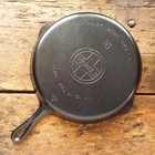 Vintage GRISWOLD Cast Iron SKILLET Frying Pan # 10 LARGE BLOCK LOGO - Ironspoon
