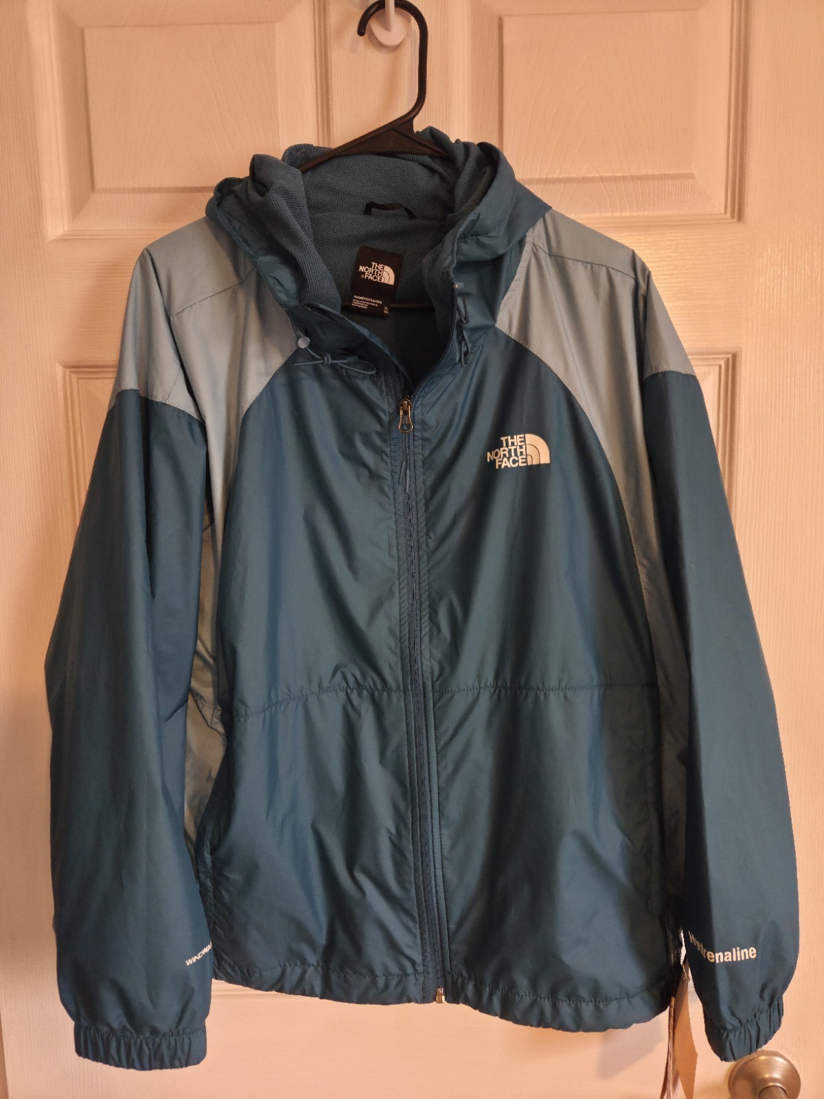 North Face Jacket Ladies  Full Zip Up Teal In Color