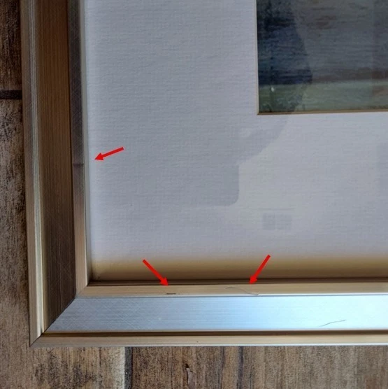 Marco de fotos de arte colgante de pared tono plata cepillado de 16"x16", con tapete con vidrio Foto 4 de 4