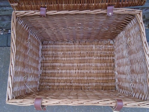 Very Large Fortnum and Mason F&M Hamper Wicker Picnic Basket Wedding Please Read - Picture 4 of 21