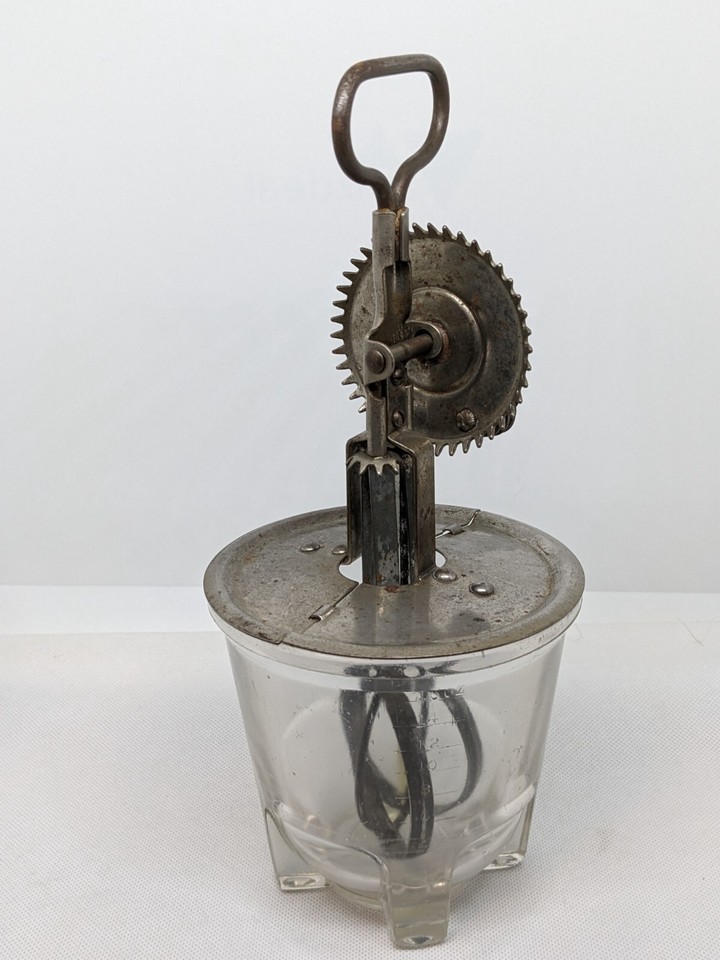 Vintage A&J Hand Mixer Glass 2 Cup Egg Beater Jar Grand Sheet Metal 16