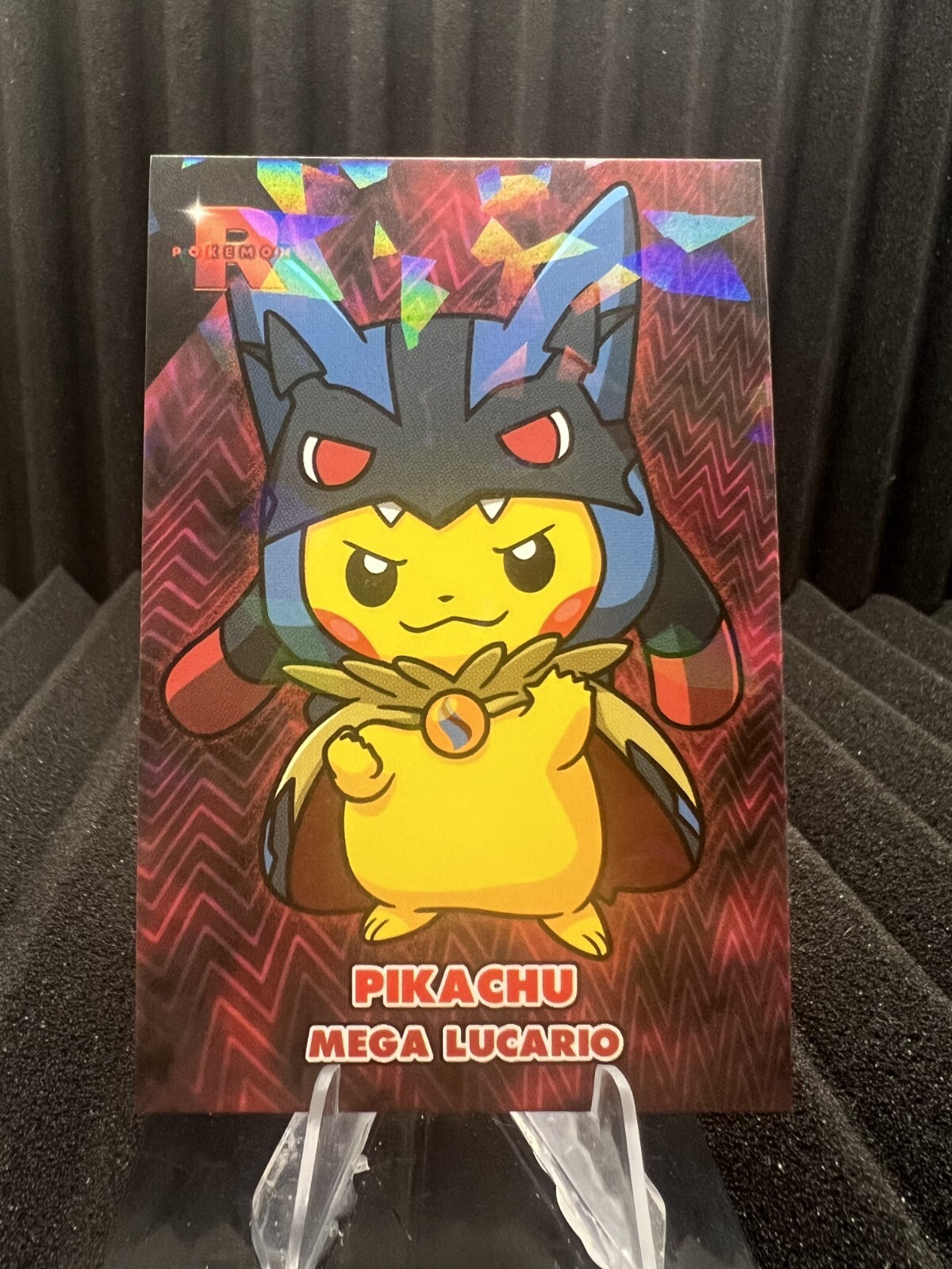 Pikachu Poncho Lucario - Cracked Ice Holo - Team Rocket Card Database - Pokemon
