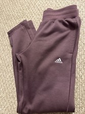 adidas Women  s Relaxed Fit Tapered Legs Fleece Pant Small Purple