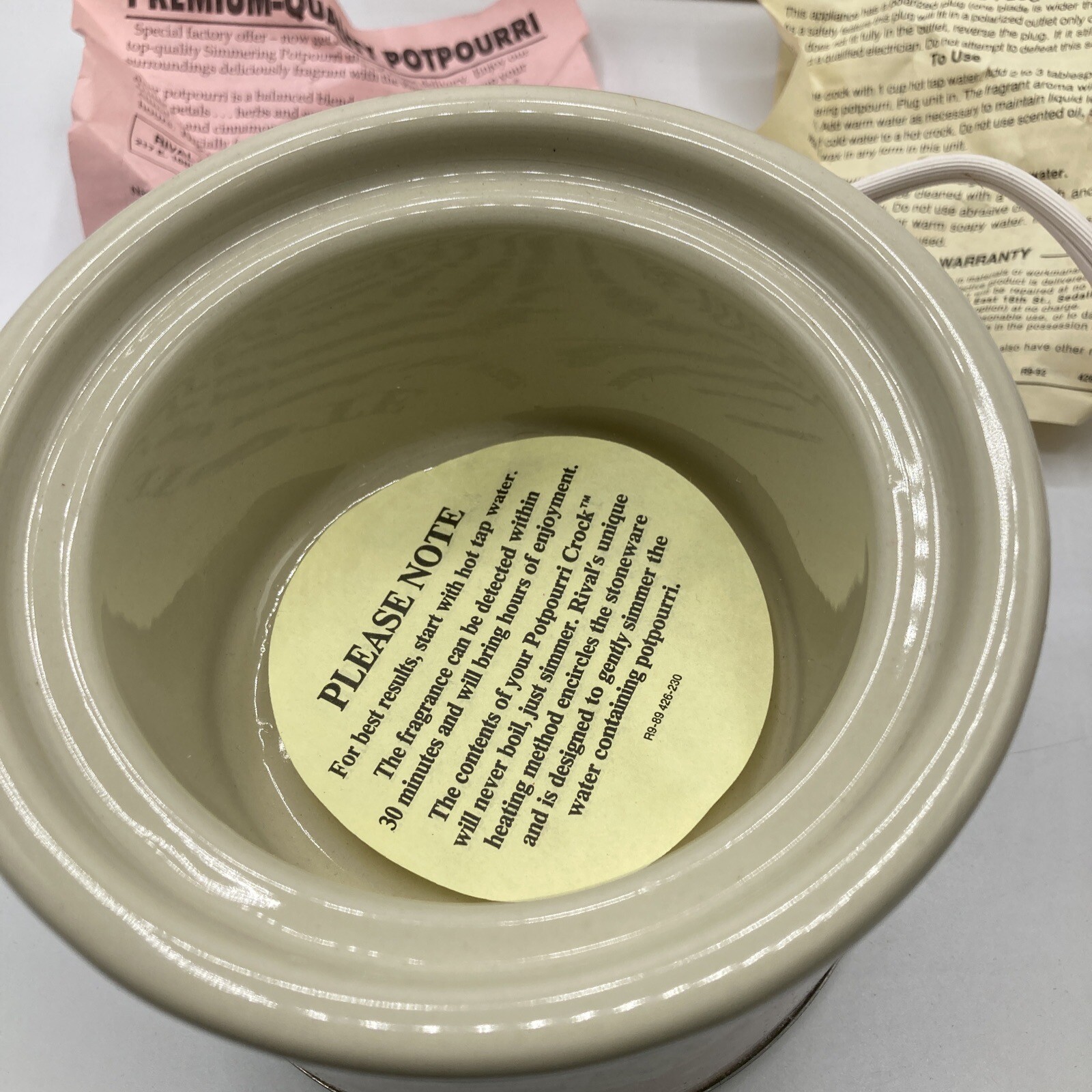 Rival Potpourri Crock Electric Simmering Cooker Pink Lace HRI Day India