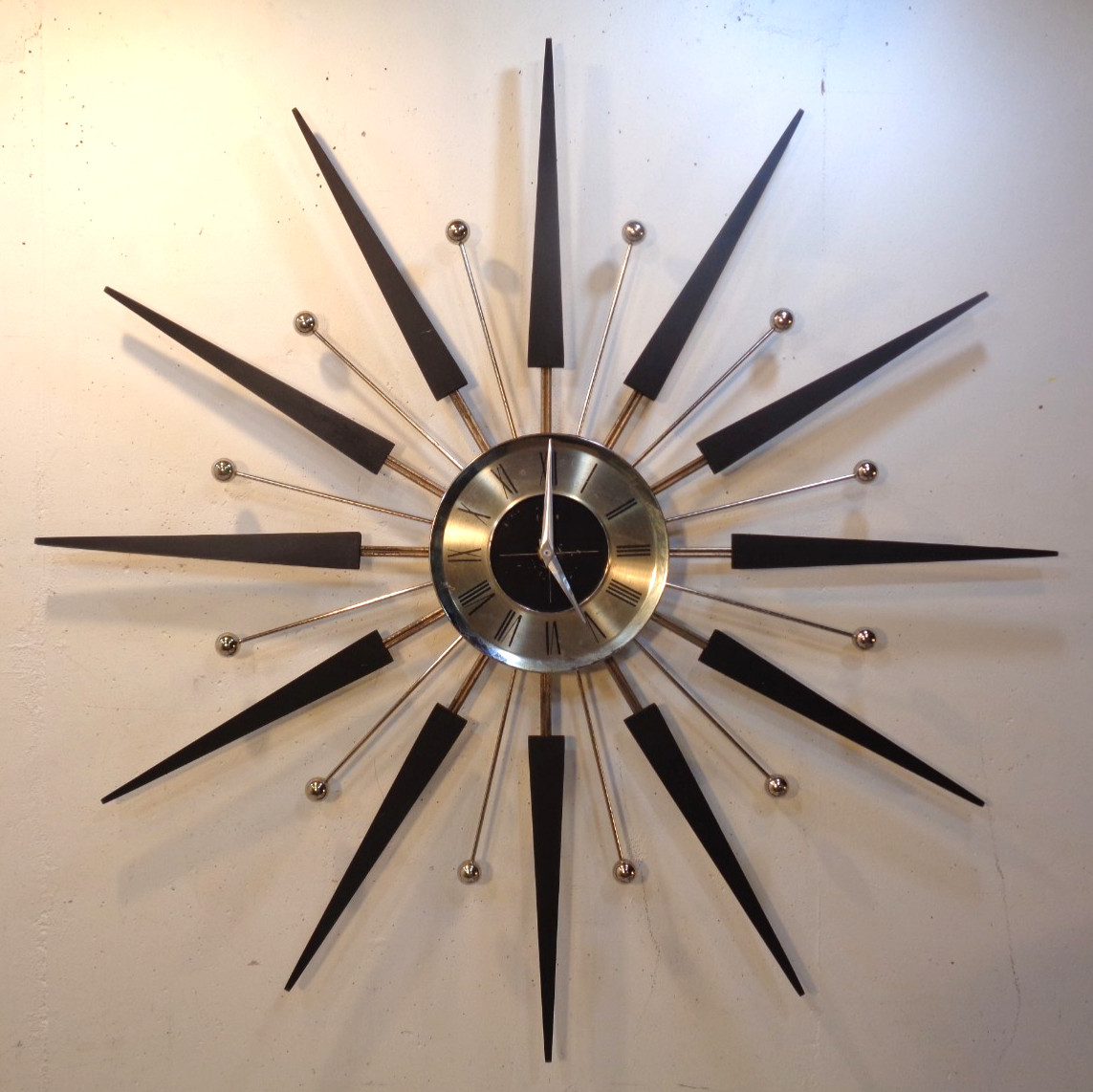 VTG Mid Century Modern Elgin 30.5" Starburst Sunburst Wall Clock Retro 1960's
