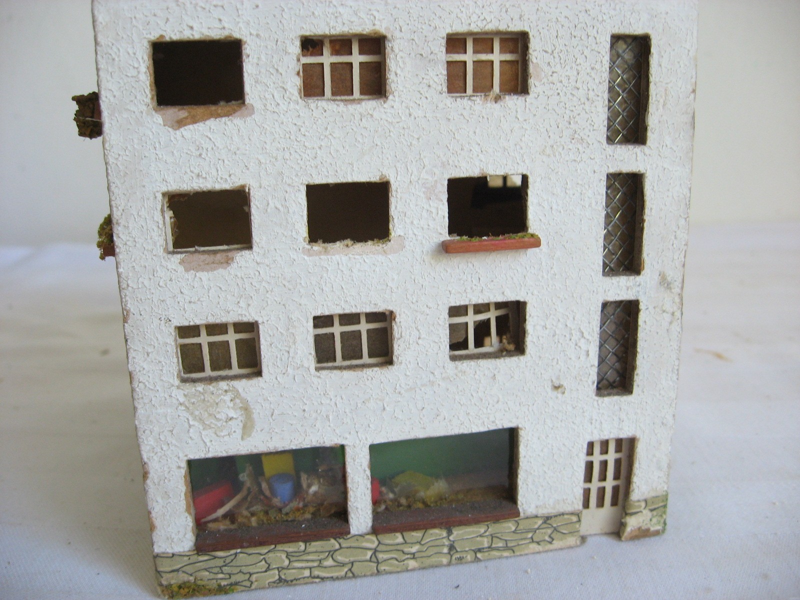 Picture 6 of 10
