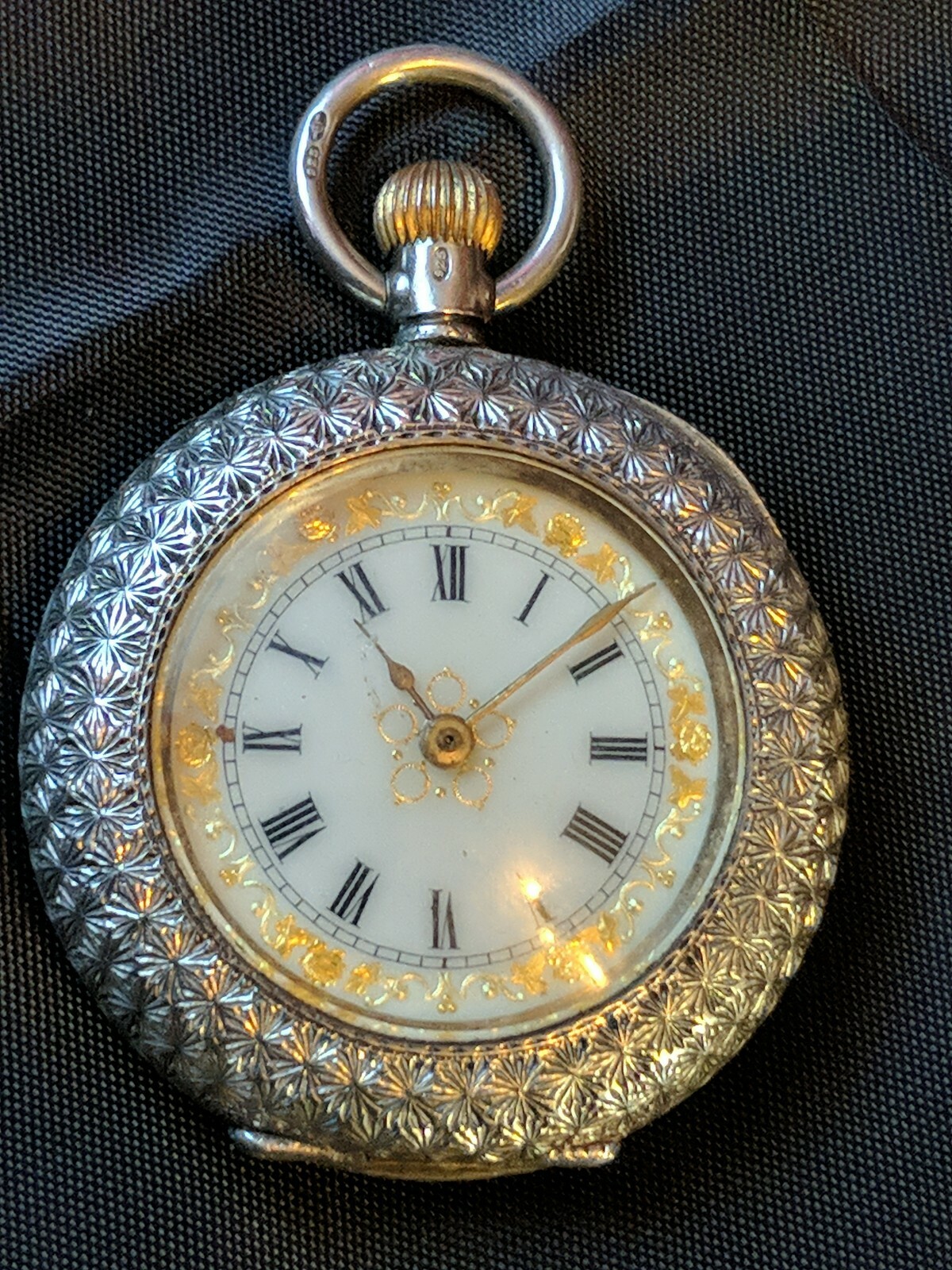 BEAUTIFUL EDWARDIAN ANTIQUE SOLID SILVER FOB / PO… - image 1