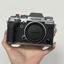 Fujifilm X-T2 XT2 Silver 24.3MP Digital Mirrorless Camera W/Charger Tested