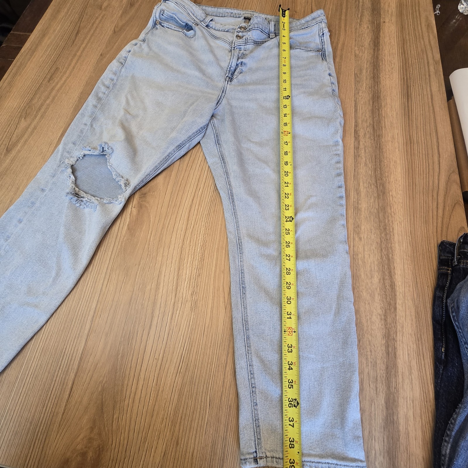 American Eagle Stretch Double Button Distressed L… - image 3