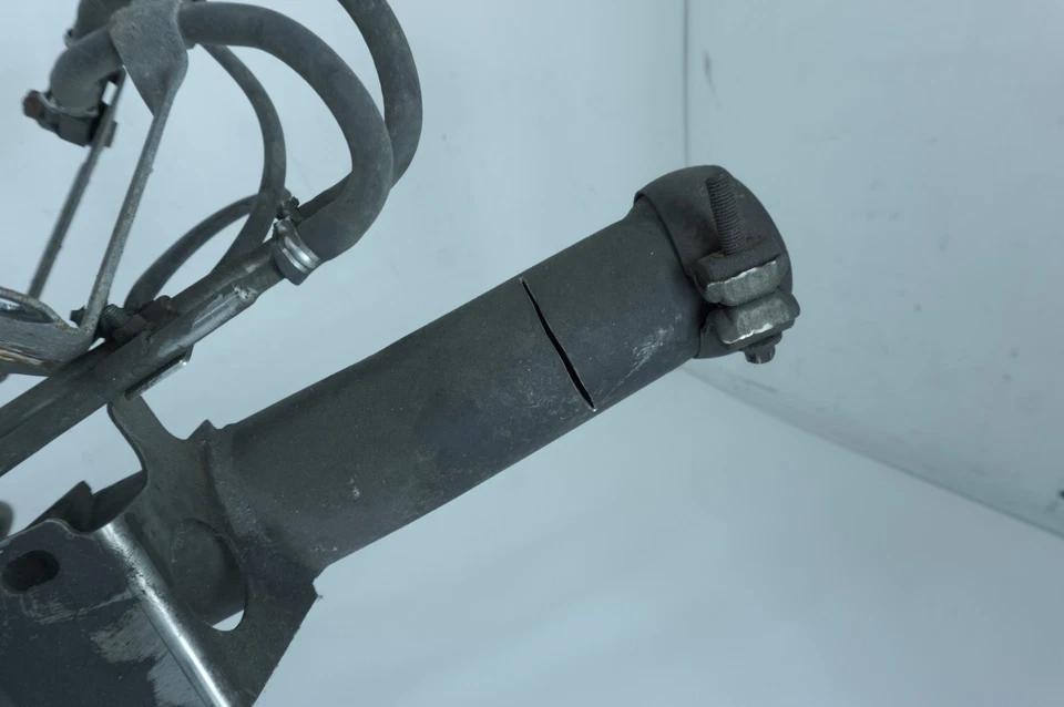 06-12 Mercedes GL320 X164 OEM Exhaust Muffler Pipe System CRACKED 5108 - Image 2 of 4