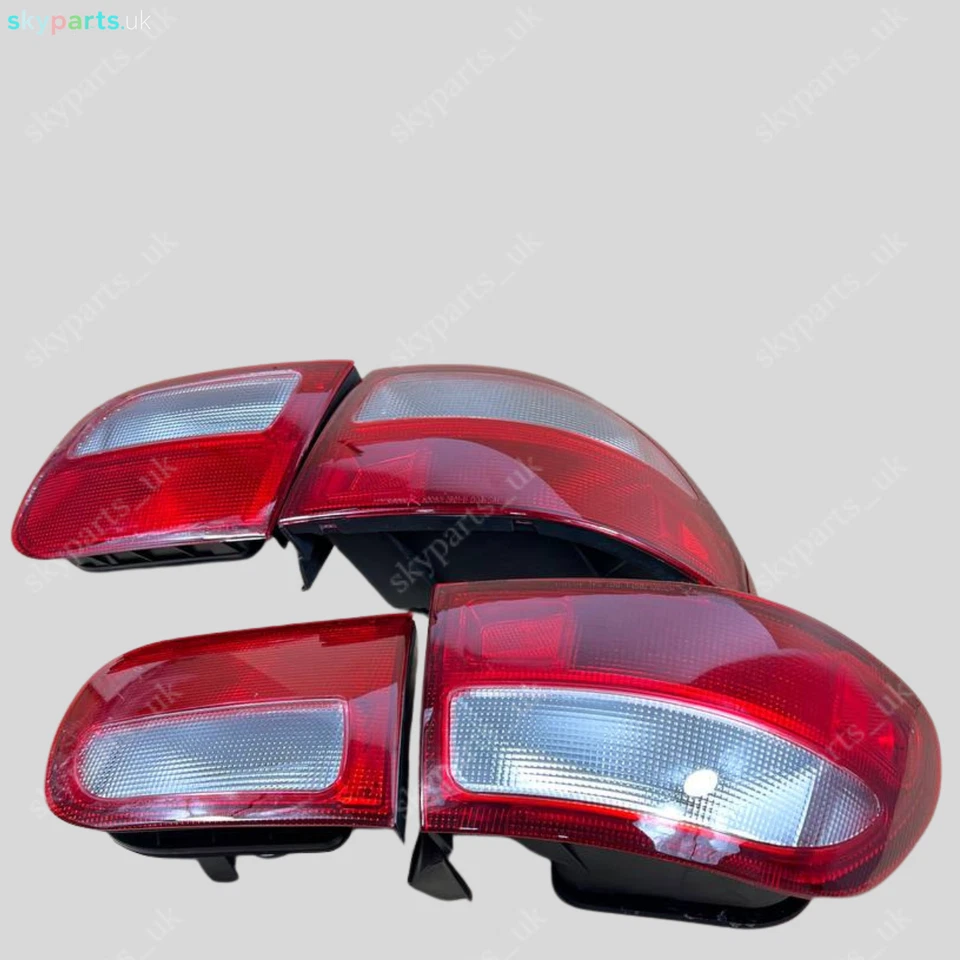 New Red & White Rear Tail Light Lamp For Honda Civic SR3 EG EG6 3Door 1992-1995 - Image 2 of 4