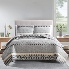 Bohemian Quilt Set Full Queen Size 3 Piece, Nadia Striped Pattern Printed