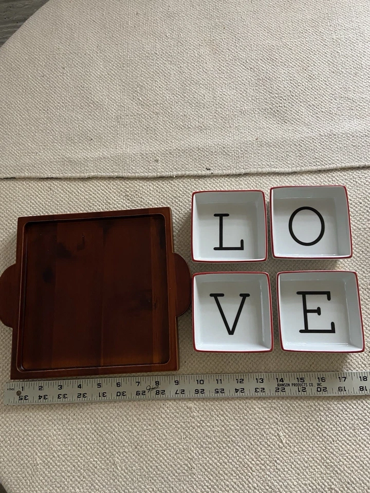The Cellar SENTIMENTS Set 4 Square Condiment Bowls L O V E White Black Letters - Image 2 of 4
