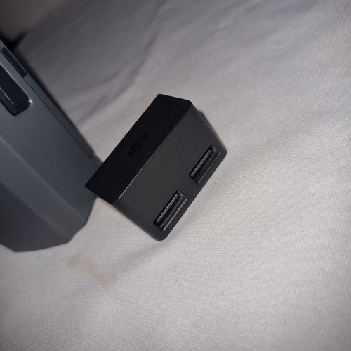 DJi Mavic Pro Platinum 16GB + 1 Battery, 8 Props, Charger, USB-C & iPhone Cable - Picture 18 of 24