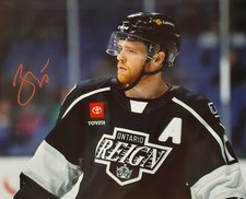 T.J. TYNAN SIGNED LOS ANGELES  KINGS 8x10 PHOTO 