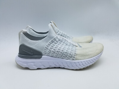 nike women's react phantom run flyknit 2 premium running sneakers