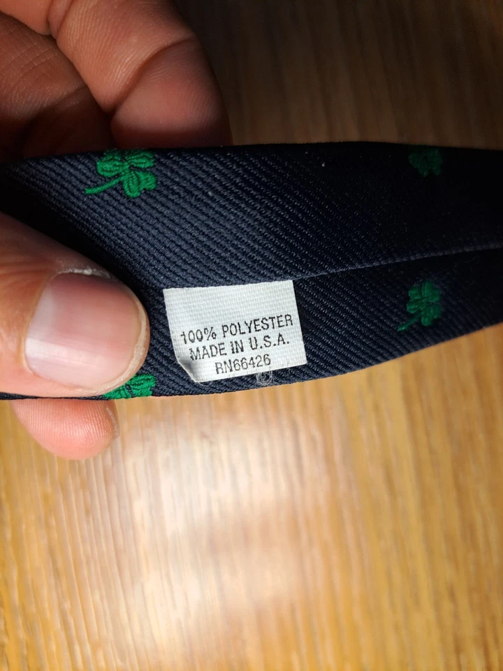 Gravata ST PATRICKS DAY Excello Gravats Masculina Azul Marinho 3 Folhas Trevo Trevo Irlandês - Imagem 3 de 4