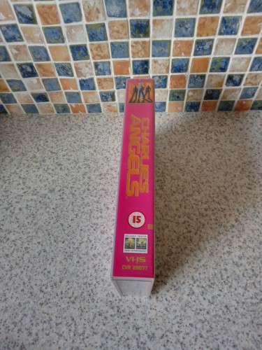CHARLIE'S ANGELS FULL THROTTLE TV SERIES VOL 1 VHS PAL UK 3 Video Bundle 2000/3 - Picture 8 of 9