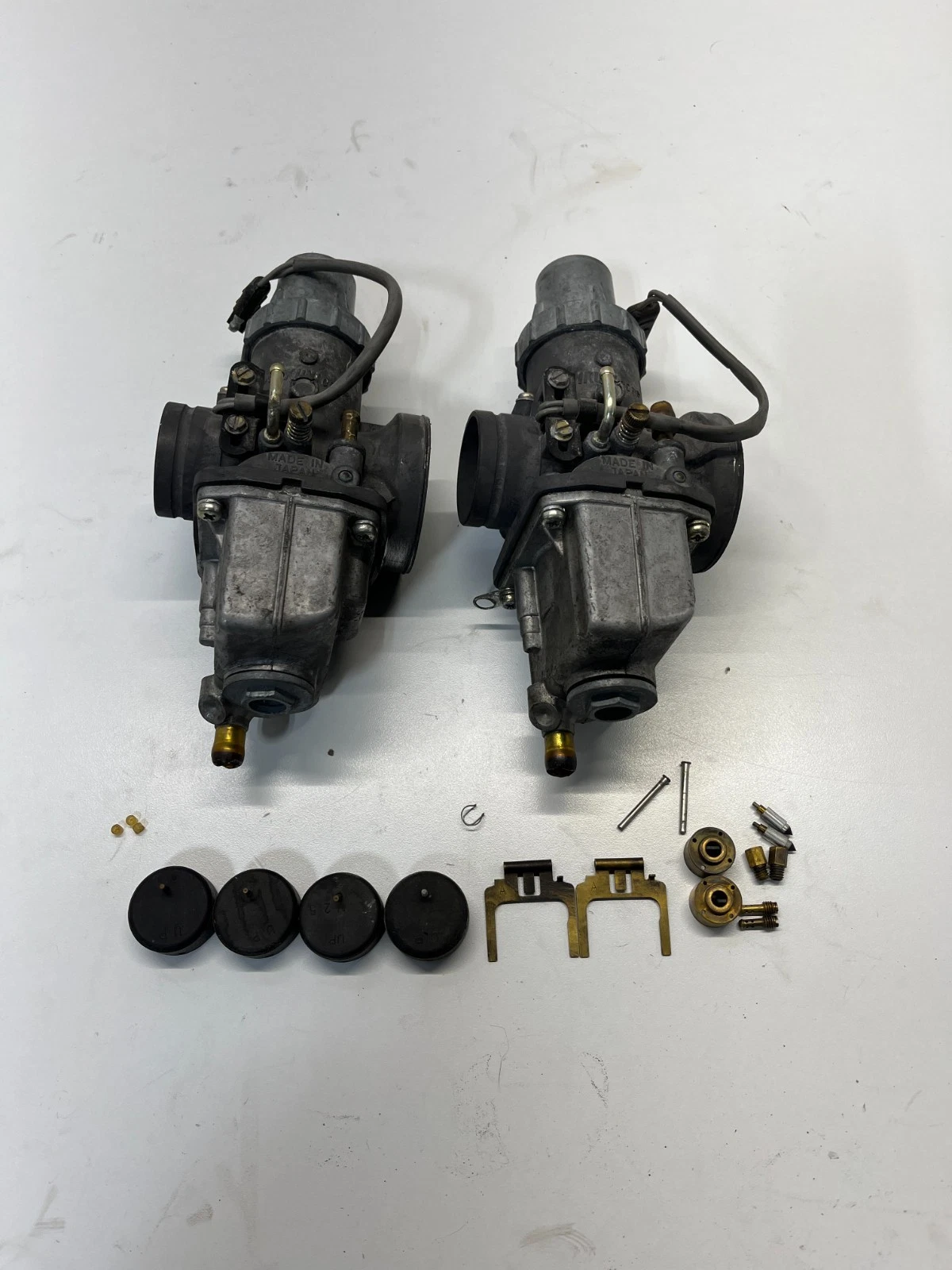 97 Arctic Cat ZL500 zl 500 Snowmobile OEM Carb Carburetors Float Jet Slide READ