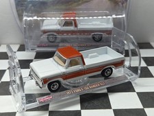 GREENLIGHT 1977 Ford F-150 Ranger XLT Red White 1:64 All-Terrain Series 17 Truck