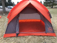 Big Agnes Dog House 4P Tent Excellent Condition