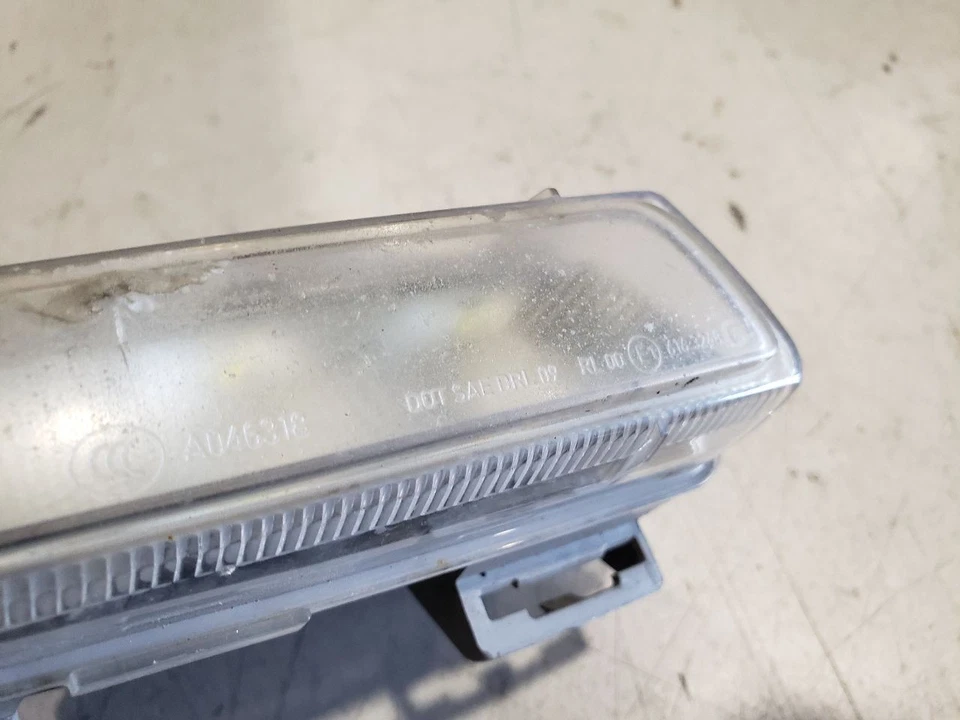 Luz de circulación diurna derecha - Smart Fortwo 2013 cupé - 10-16 OEM A4519060451 Foto 2 de 4