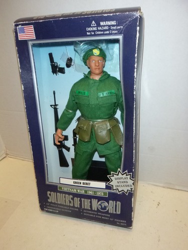 1/6 scale 12" Vietnam War Green Beret (MWB) Soldiers of the World (1998) - Imagen 2 de 3