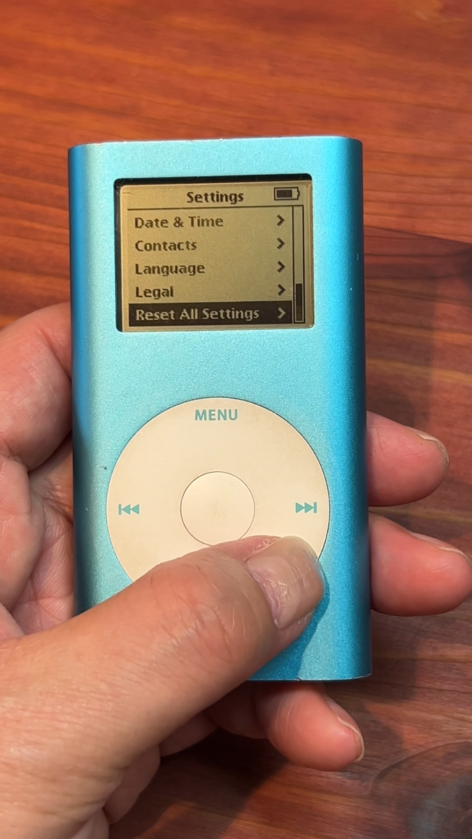 Apple iPod Mini 4GB Blue A1051 MP3 Player Tested Working From