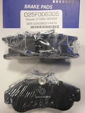 NEU BREMSBELÄGE Bremsbelagsatz Vorderachse NISSAN Almera 2 N16 / Primera P11