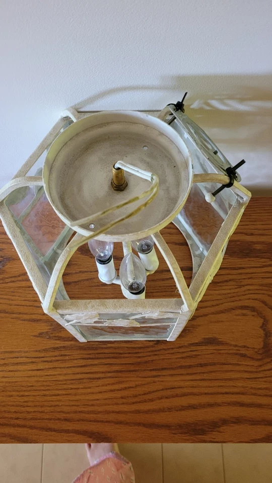 Bege claro/off white com folhas decorativas Hinkley - Imagem 3 de 4