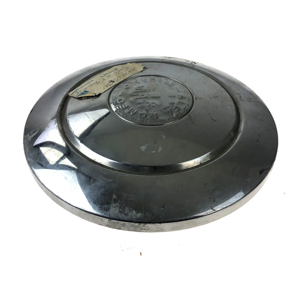 Alfa Romeo Milano Stainless Hub Cap  RARE Vintage OEM Foto 3 de 4