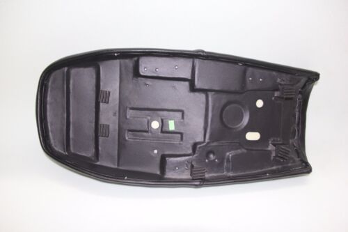Texavina seat 1976 1977 Yamaha RD400 low profile dual passenger seat CODE: L4076 - Imagen 9 de 9