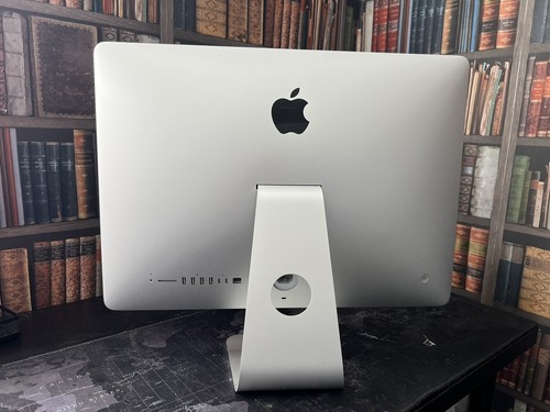 Apple iMac 21.5” 4K Retina 3.1GHz I5 inc Logic Pro & Final Cut2 - Picture 8 of 10