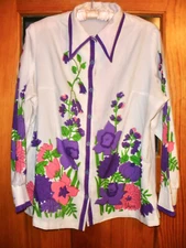1960's Vera Newman Pink & Purple Floral Ladies Shirt on White Background - Sz 18