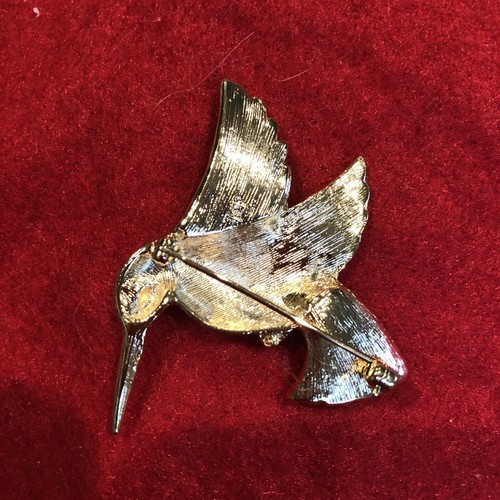 Gold Tone Hummingbird Brooch/Pin With Red Crystal Eye ~ Vintage - Picture 3 of 3