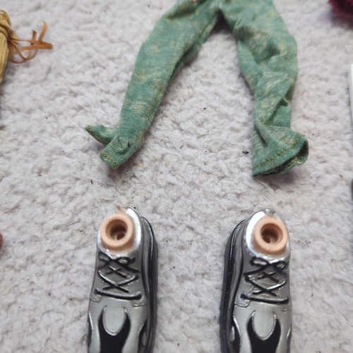 Vintage Bratz Sun Kissed Yasmin Doll Outfits Accessories Shoes Pets BinderRare - Picture 8 of 18