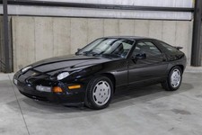 1987 Porsche 928  on eBay
