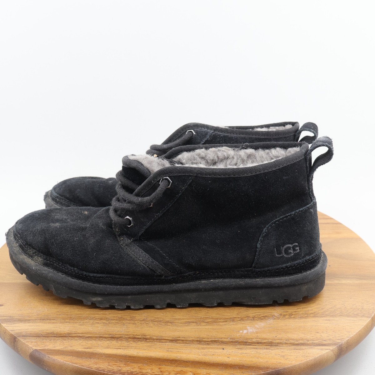 UGG Neumel II Boots Shoes Girls Size 9 Black Shearling Suede  display picture 1