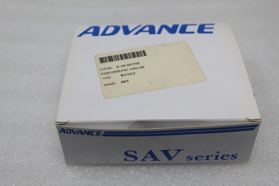 NEW ADVANCE SAV-3250-131Cm8 VALVE Teflon PNEUMATIC VALVE 5-39-08785 - Image 3 of 4