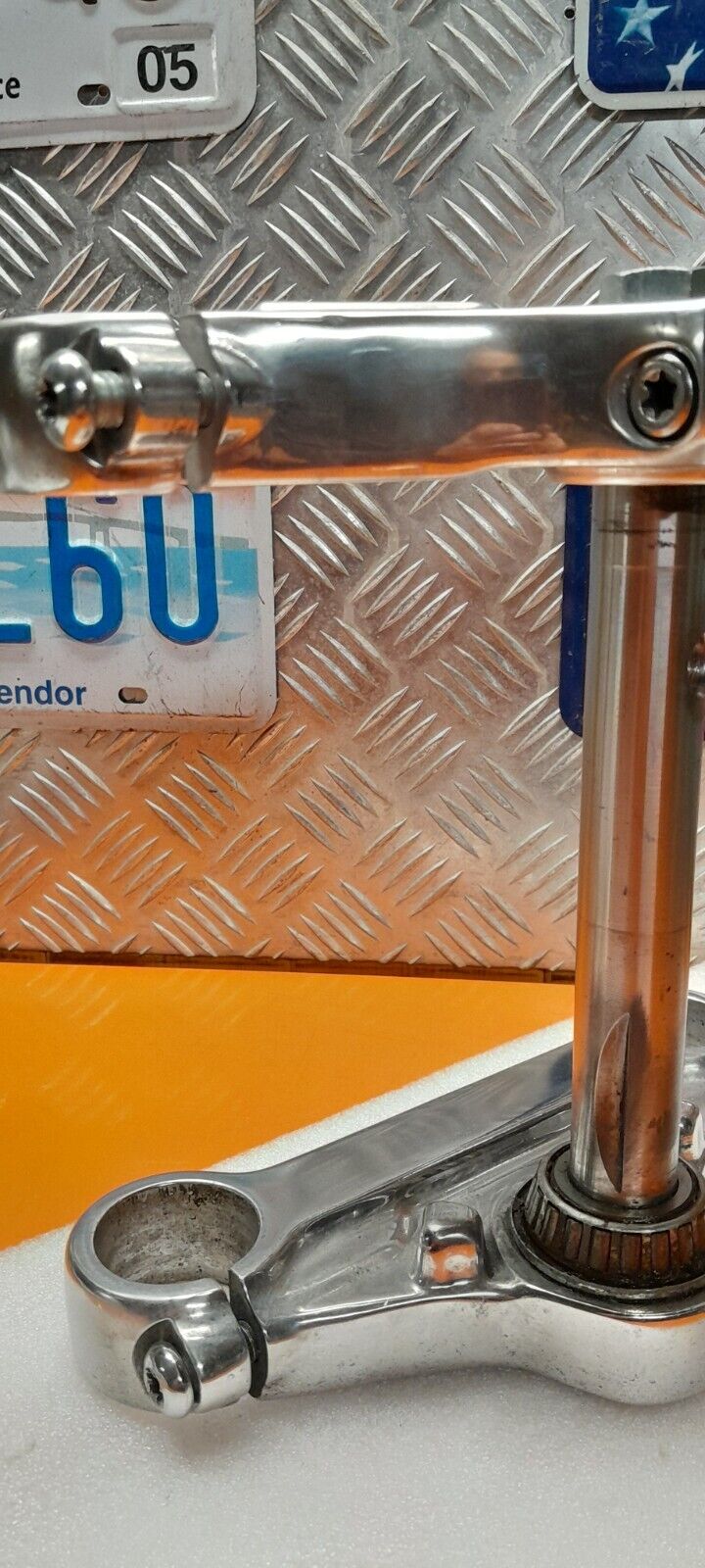 Foto 8 di 18