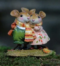 Wee Forest Folk Miniature Figurine M-456 - Lover's Knot in Fall
