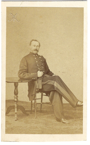 CDV circa 1865. Portrait d'un militaire, Amiens. Cuirassier ? Militaria