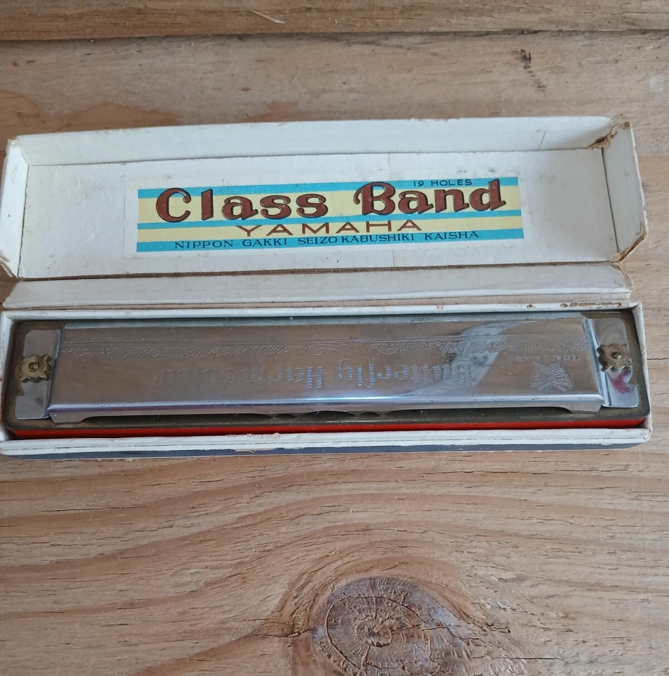 Armónica Yamaha 19 agujeros A440 de colección ***RARA CON CAJA *** Foto 2 de 4