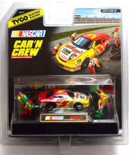 NASCAR 5 Labonte Kelloggs Hendrick Chevy TYCO 440 X2 Slot Car N Pit Crew 33571