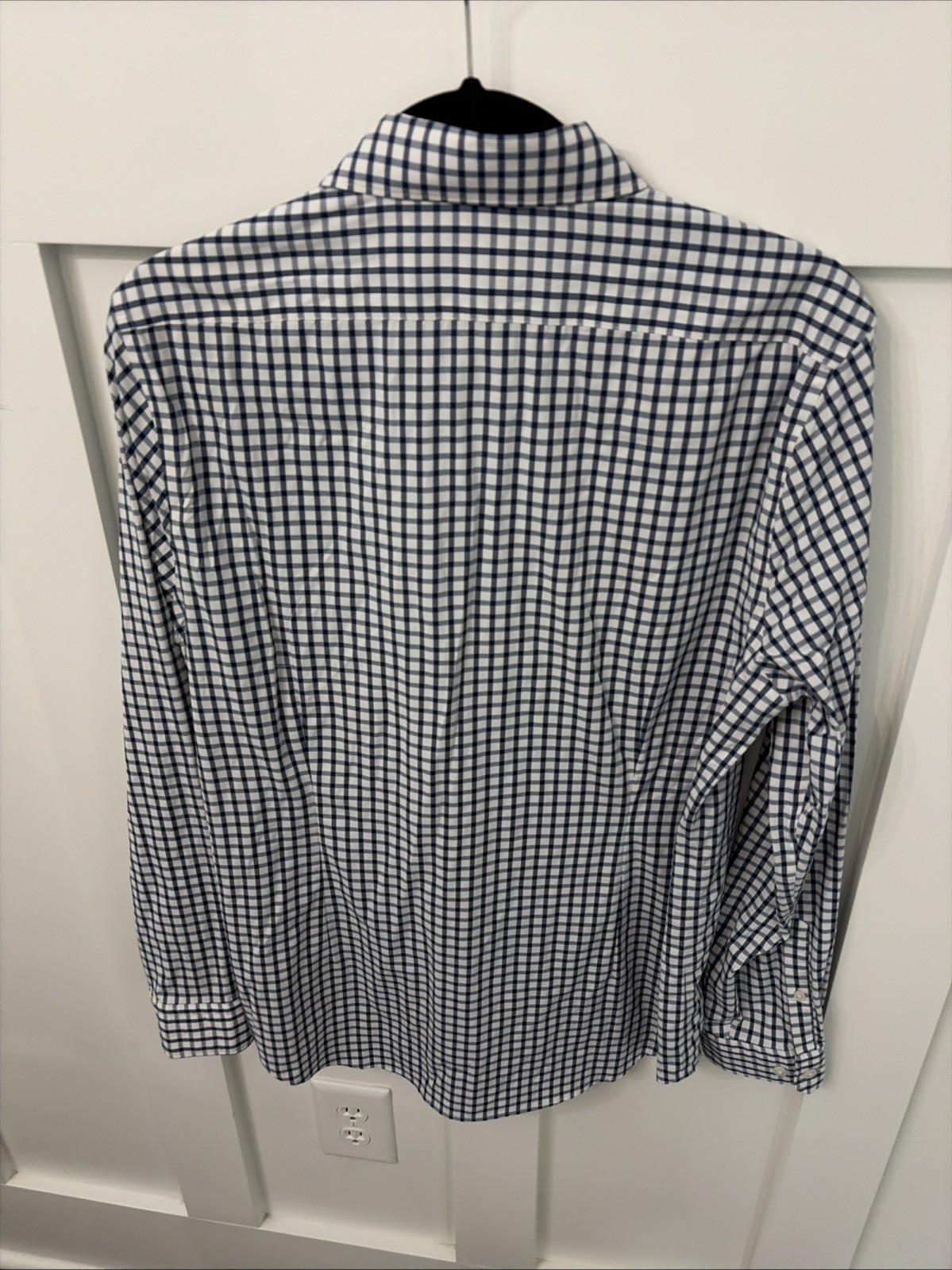 Men’s Slim Express Performance Button Front Shirt… - image 4