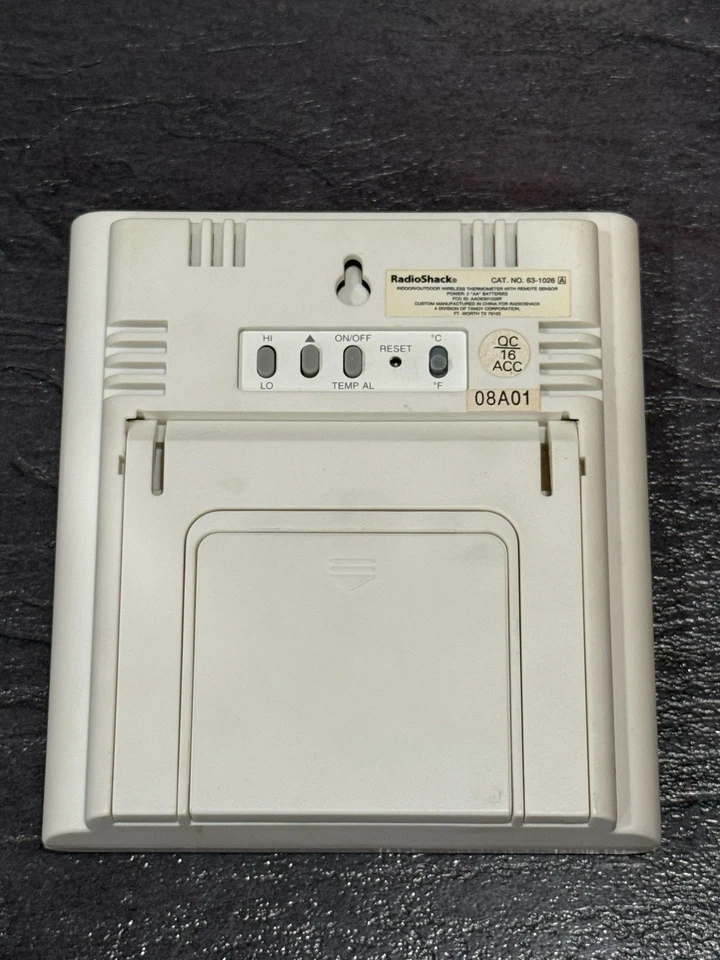 RadioShack Large Display Indoor Outdoor Wireless Thermometer Rare Tested 63-1026 - Image 2 of 4